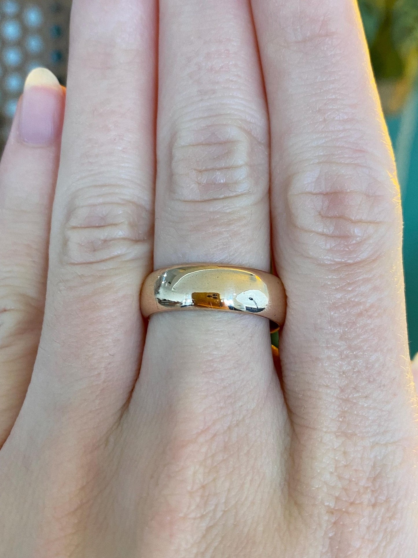 Vintage Solid 10k Rosey Gold Ring Band - Size 7.75