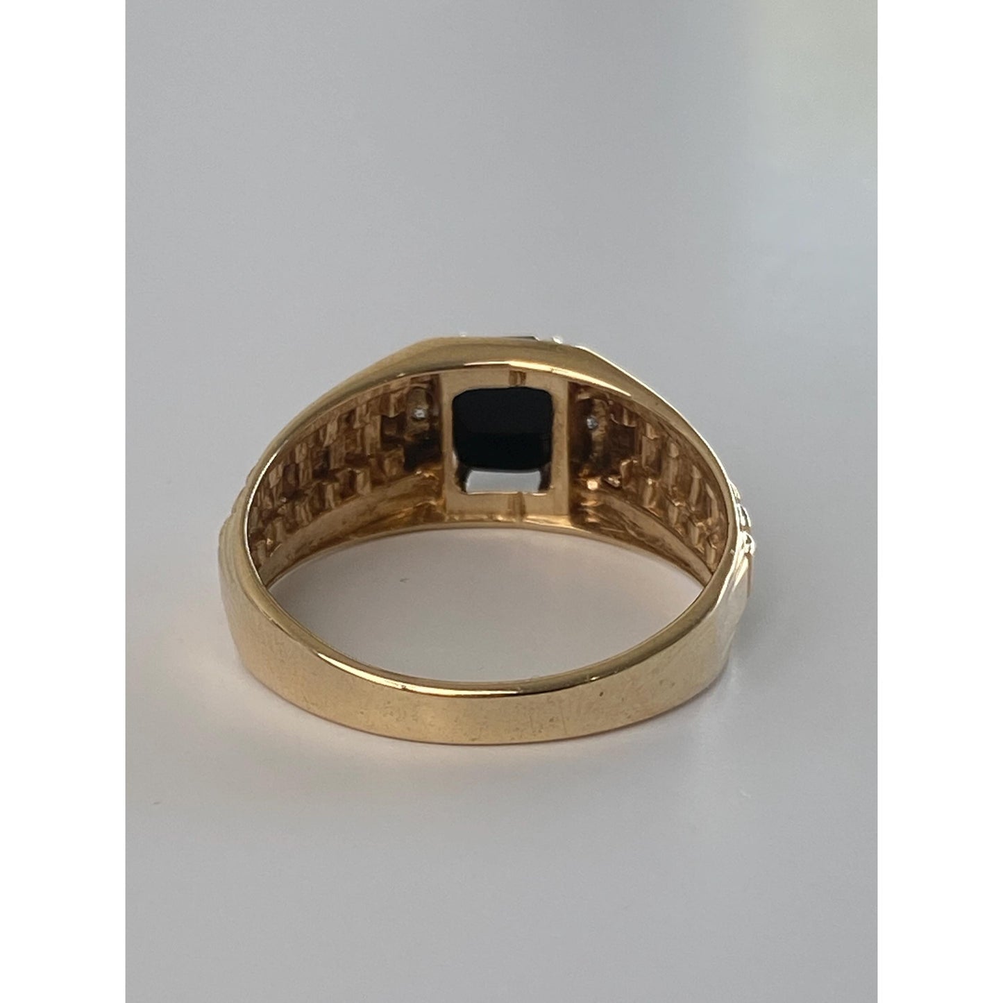 Vintage Solid 10k Yellow Gold Black Onyx Diamond Ring - Size 10.5