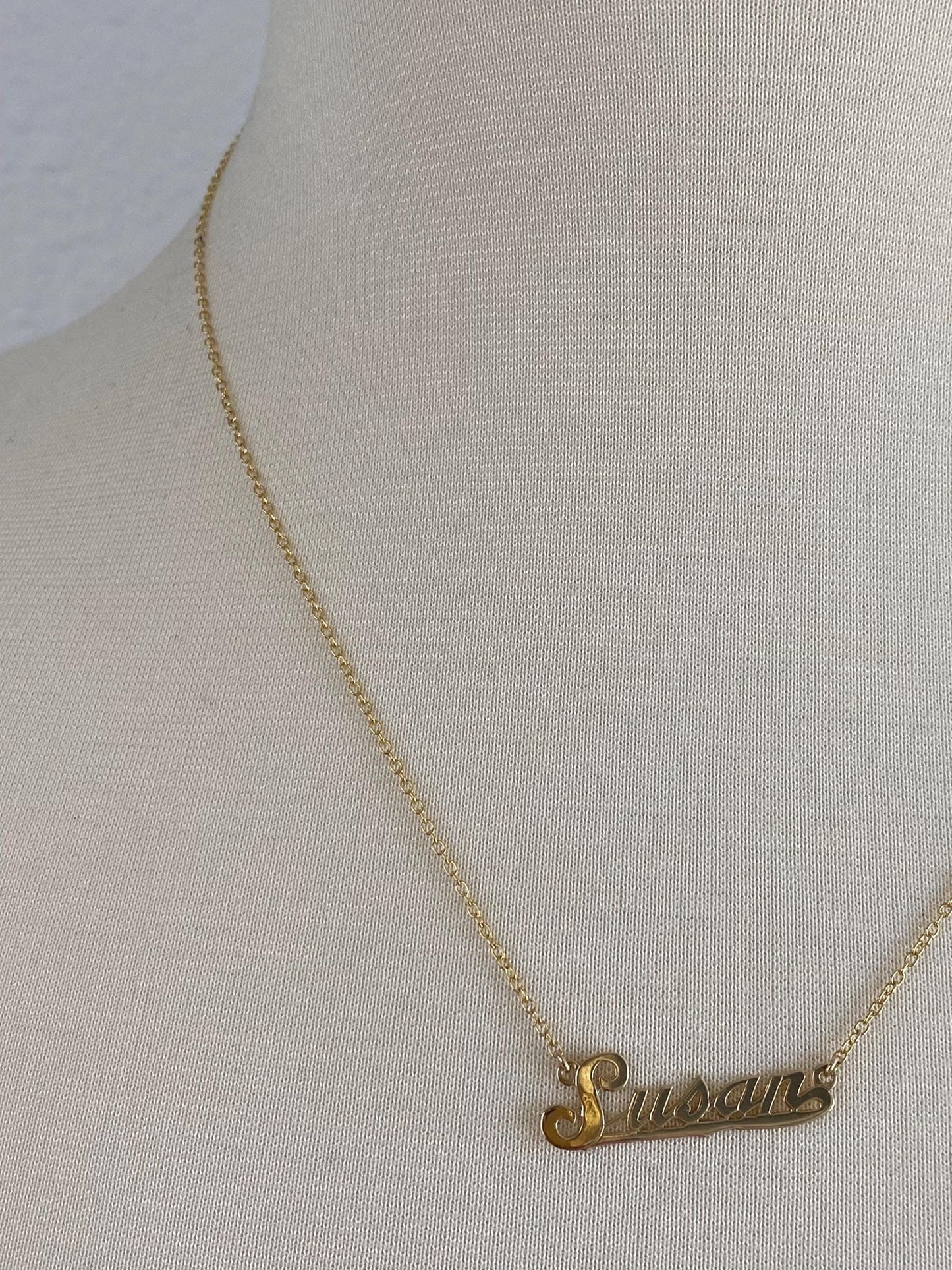 Vintage Solid 14k Yellow Gold 'Susan' Nameplate Cable Chain Necklace - 19 inches