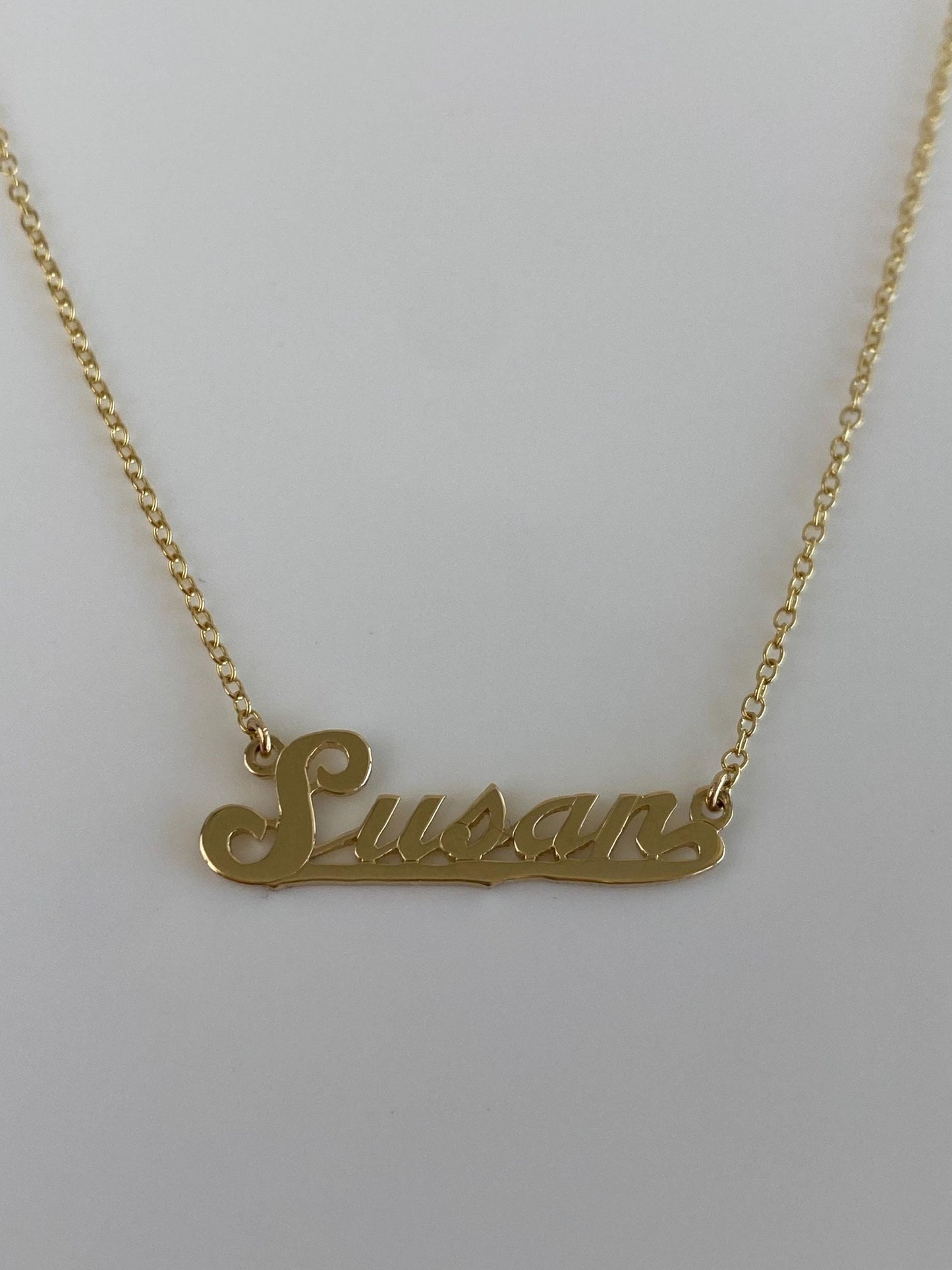 Vintage Solid 14k Yellow Gold 'Susan' Nameplate Cable Chain Necklace - 19 inches