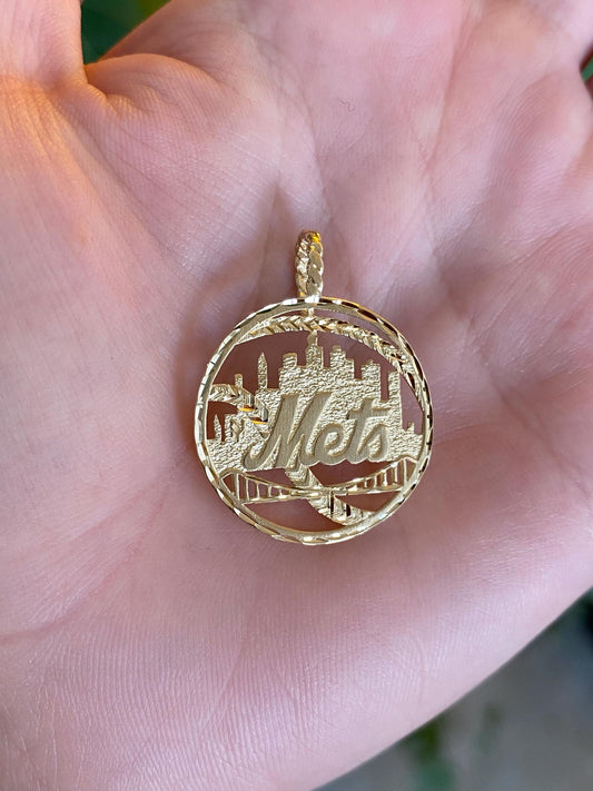 Vintage Solid 14k Yellow Gold Open Work Diamond Cut Mets Charm