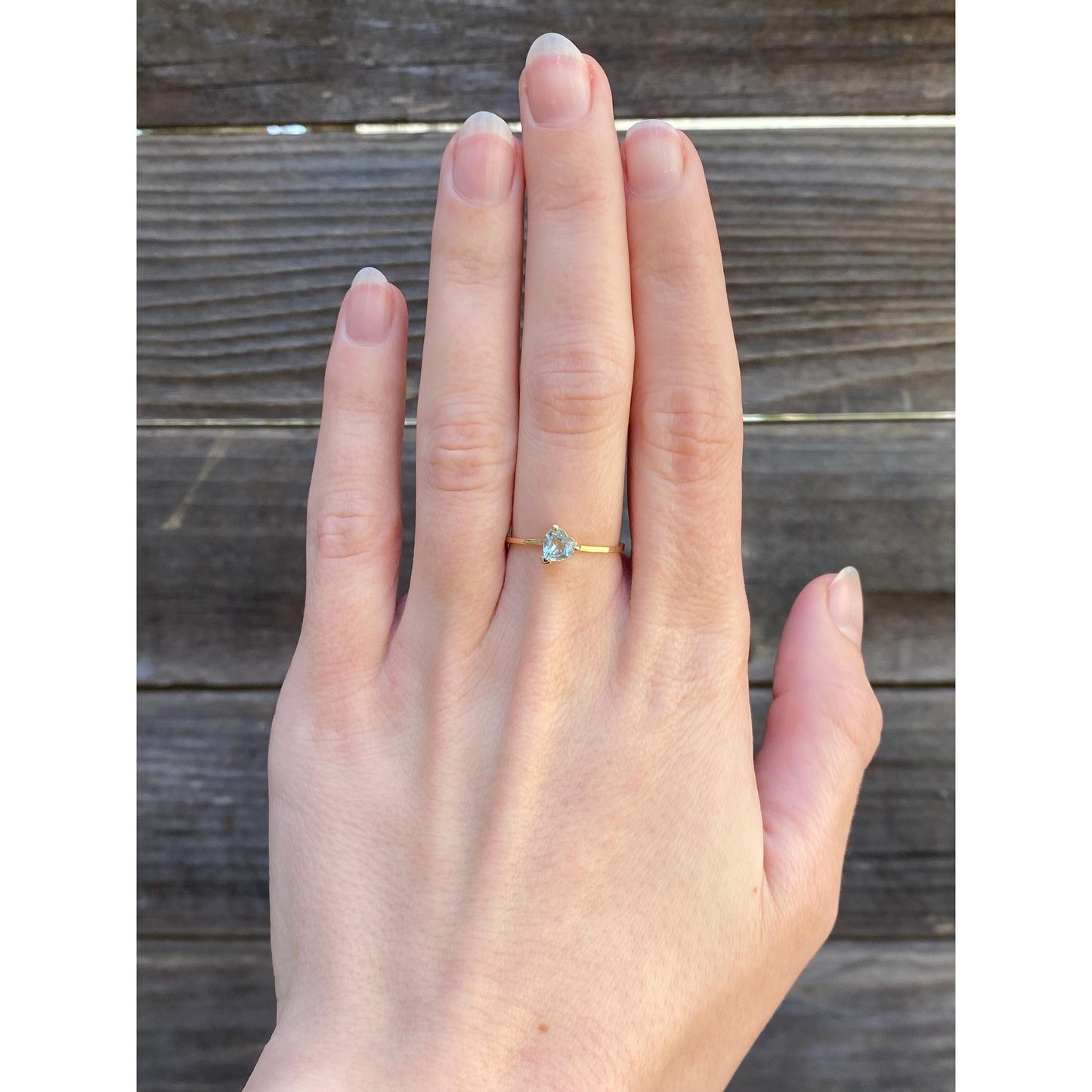 Vintage Solid 10k Yellow Gold Blue Topaz Heart Ring - Size 6.75