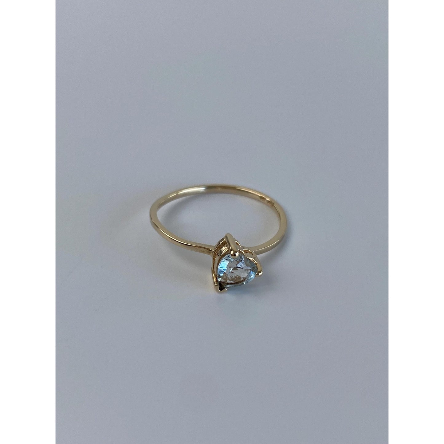 Vintage Solid 10k Yellow Gold Blue Topaz Heart Ring - Size 6.75