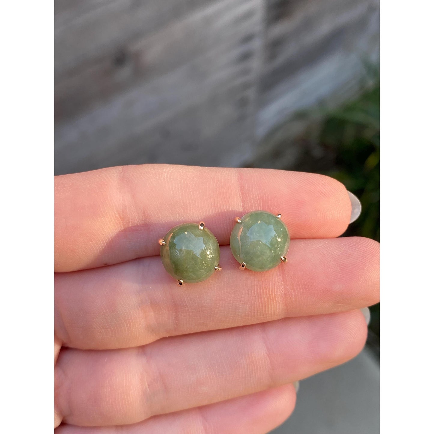 Vintage Solid 14k Yellow Gold Jade Stud Earrings