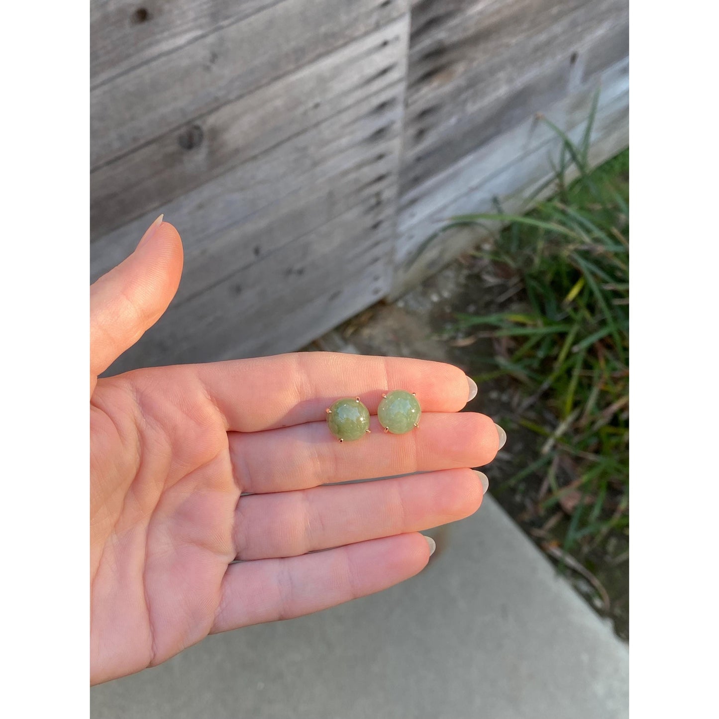 Vintage Solid 14k Yellow Gold Jade Stud Earrings