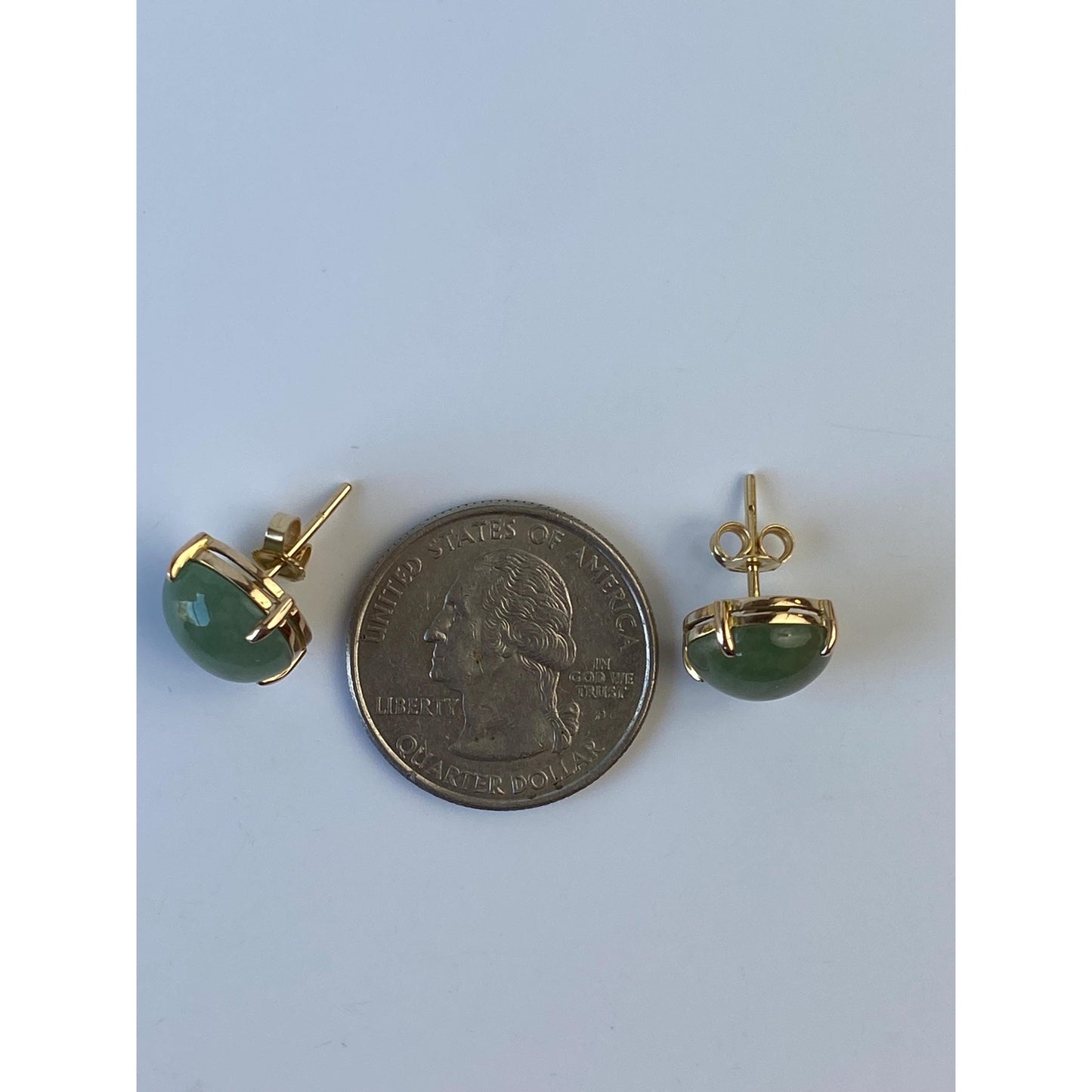 Vintage Solid 14k Yellow Gold Jade Stud Earrings