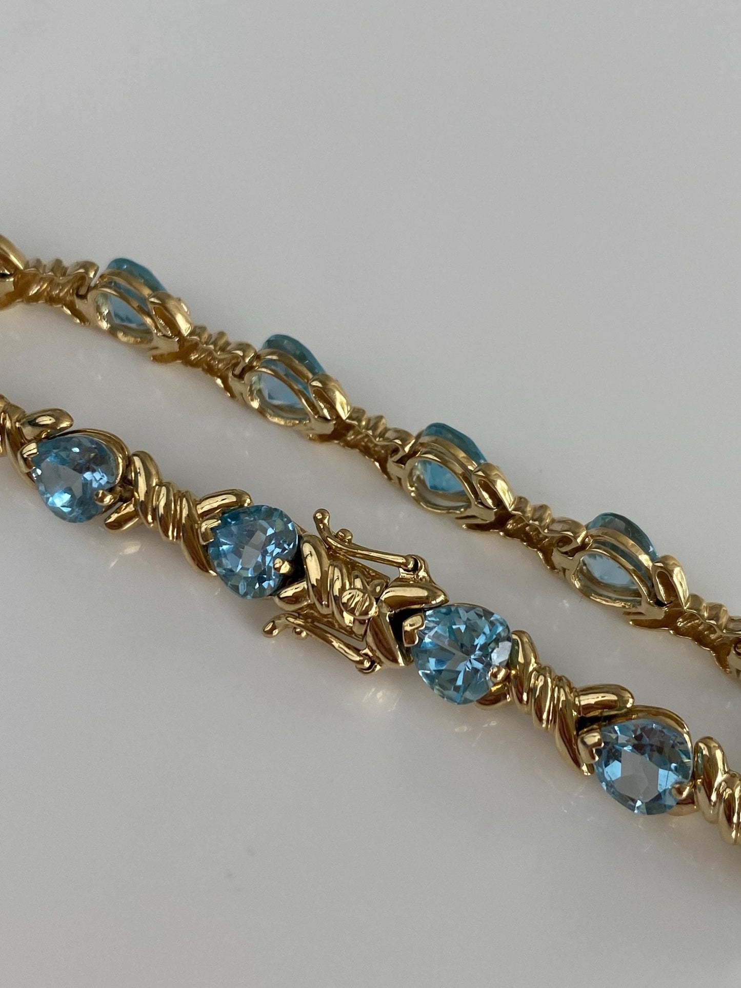 Vintage Solid 14k Yellow Gold Topaz Heart Bracelet - 6.5 inches