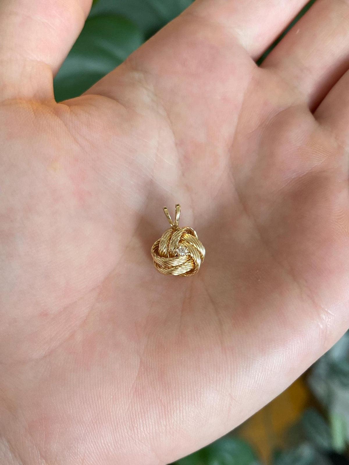 Vintage Solid 14k Yellow Gold Diamond Knot Ball Charm