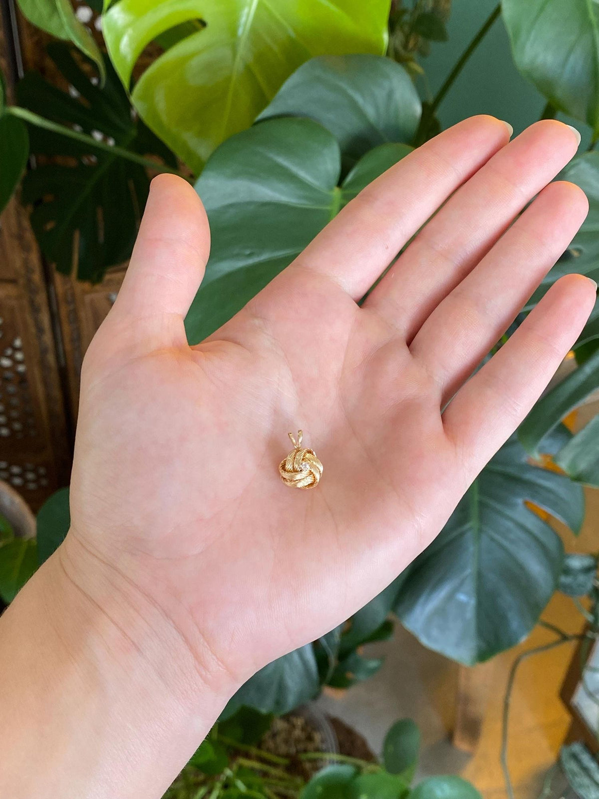 Vintage Solid 14k Yellow Gold Diamond Knot Ball Charm