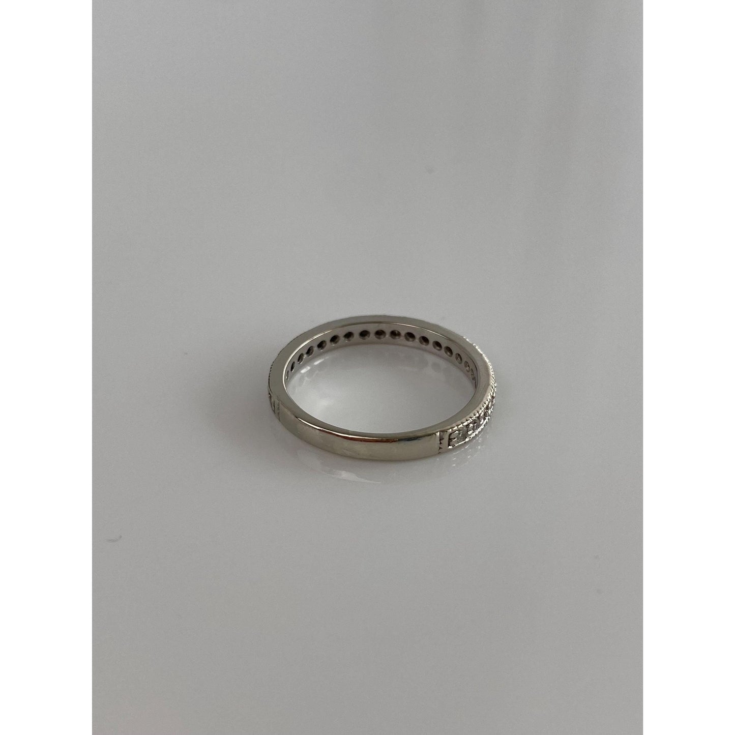 Vintage Solid 14k White Gold Diamond Ring Band - Size 4.75