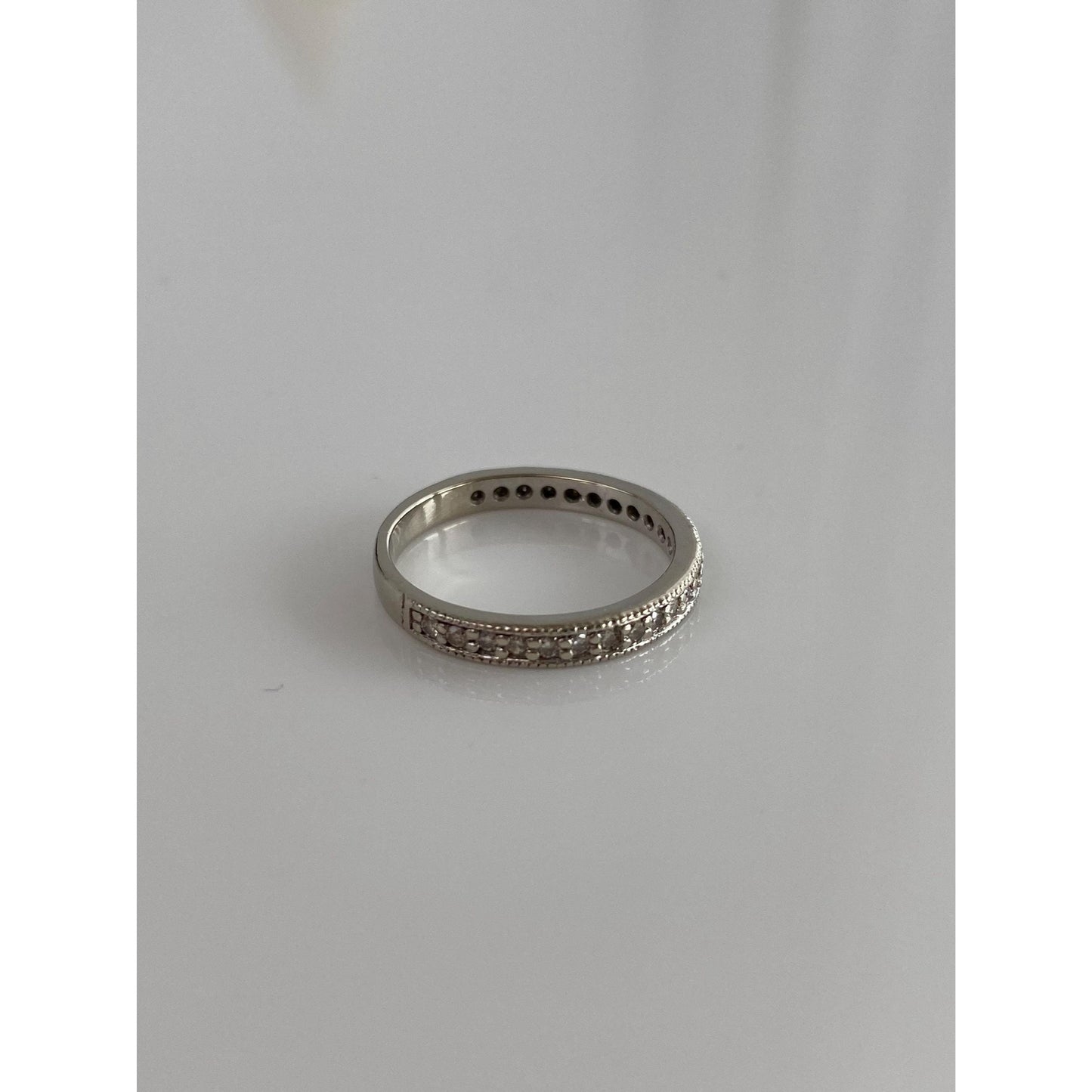 Vintage Solid 14k White Gold Diamond Ring Band - Size 4.75