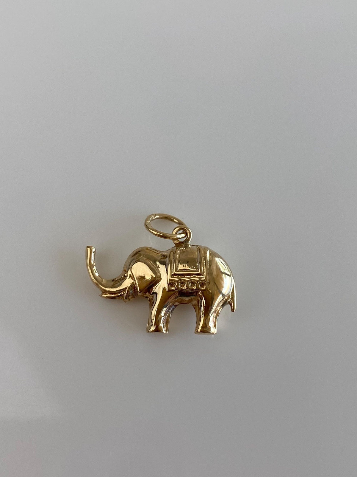 Vintage 14k Yellow Gold Elephant Charm