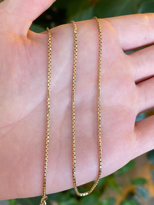 Vintage Solid 14k Yellow Gold Rounded Box Chain Necklace - 16.25 inches