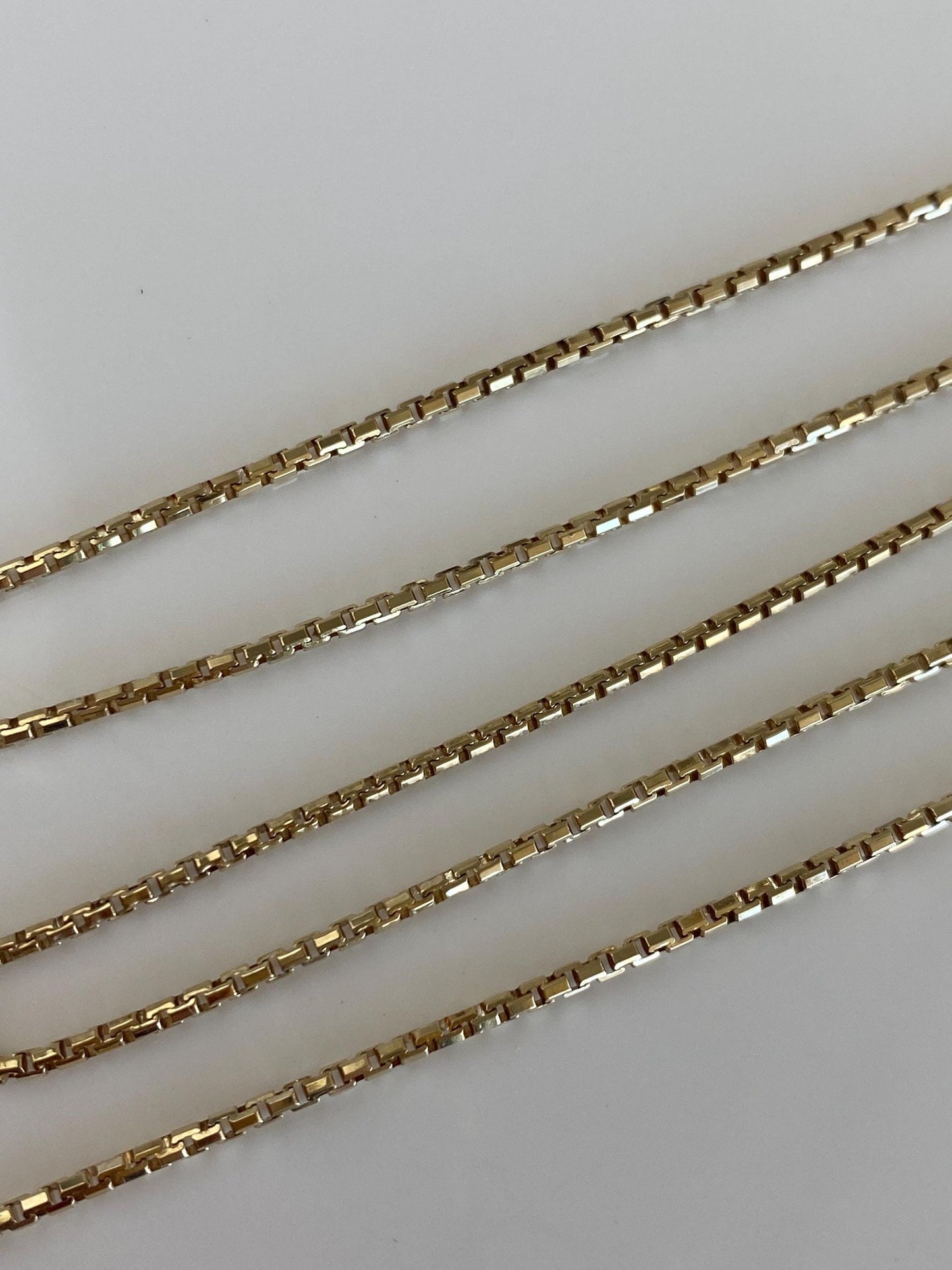 Vintage Solid 14k Yellow Gold Rounded Box Chain Necklace - 16.25 inches