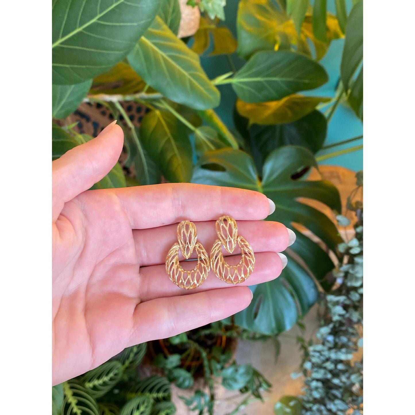 Vintage Solid 14k Yellow Gold Open Work Dangle Stud Earrings