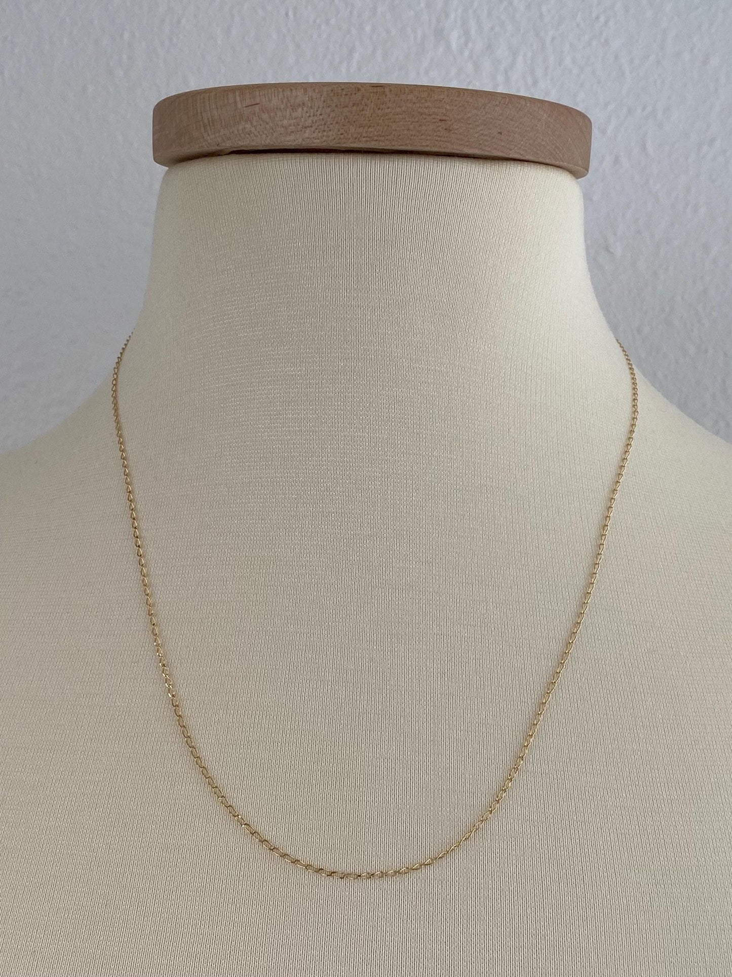 Vintage Solid 14k Yellow Gold Elongated Chain Necklace - 20.75 inches