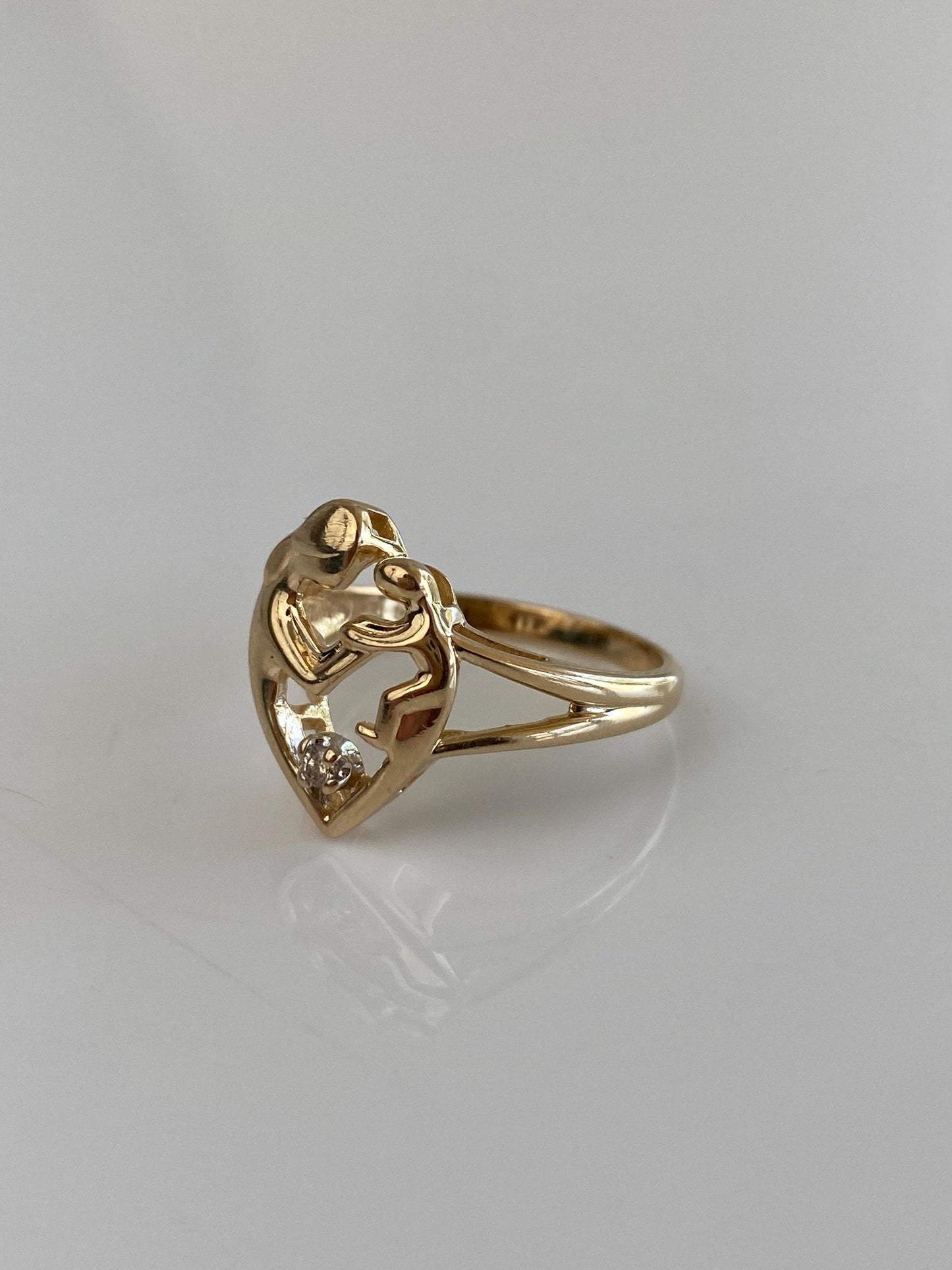 Vintage Solid 14k Diamond Yellow Gold Abstract Family Mother Child Ring - Size 6