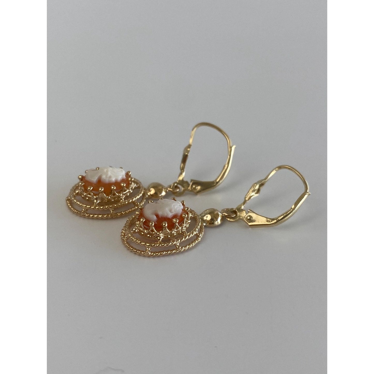 Vintage Solid 14k Yellow Gold Cameo Dangle Earrings