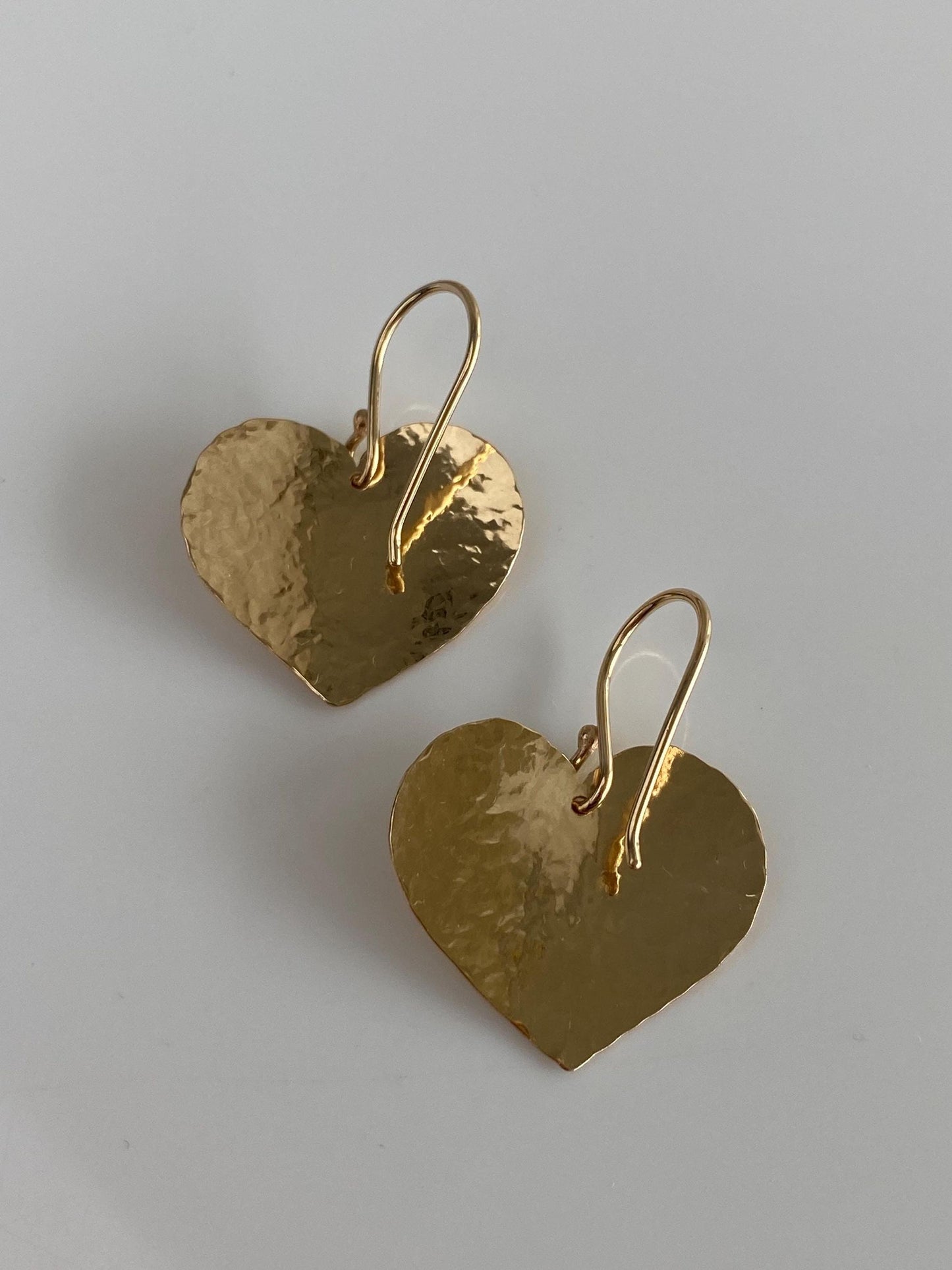 Vintage Solid 14k Hammered Texture Heart Dangle Earrings