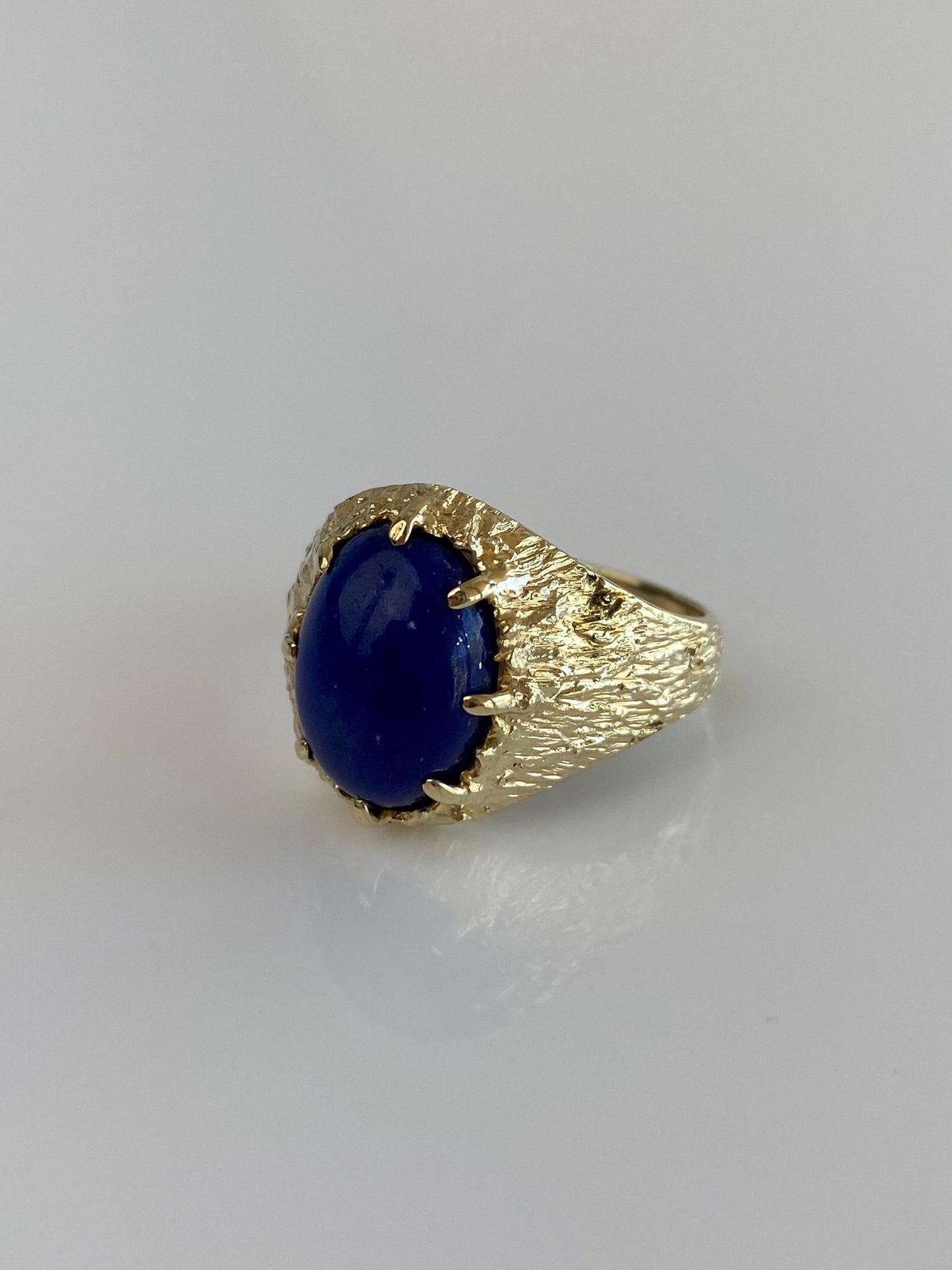 Solid 14k Blue Lapis Lazuli Textured Ring - Size 7.75