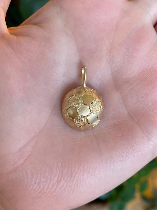 Vintage Solid 14k Yellow Gold Satin Shiny Diamond Cut Soccer Ball Charm