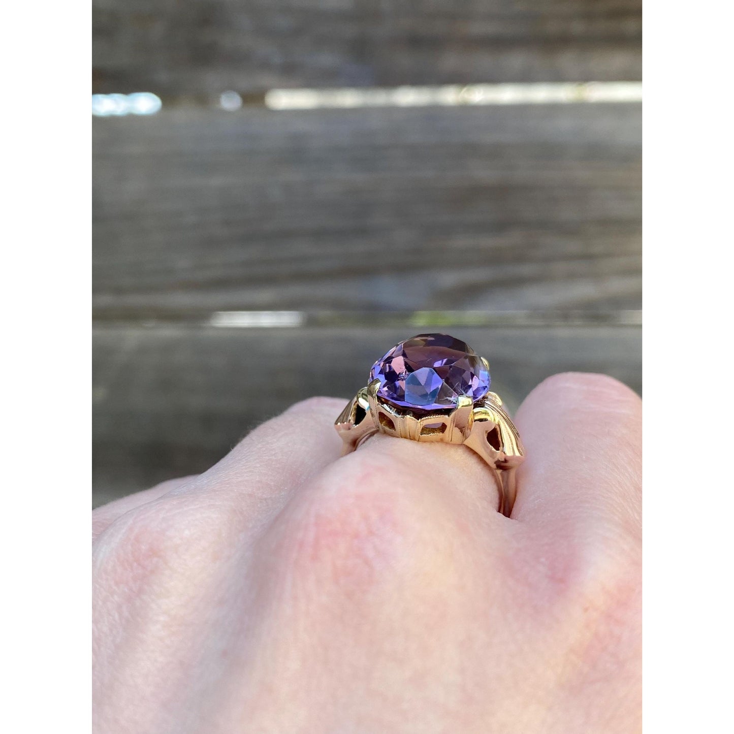Solid 10k Yellow Gold Purple Cubic Zirconia Ring - Size 8.5