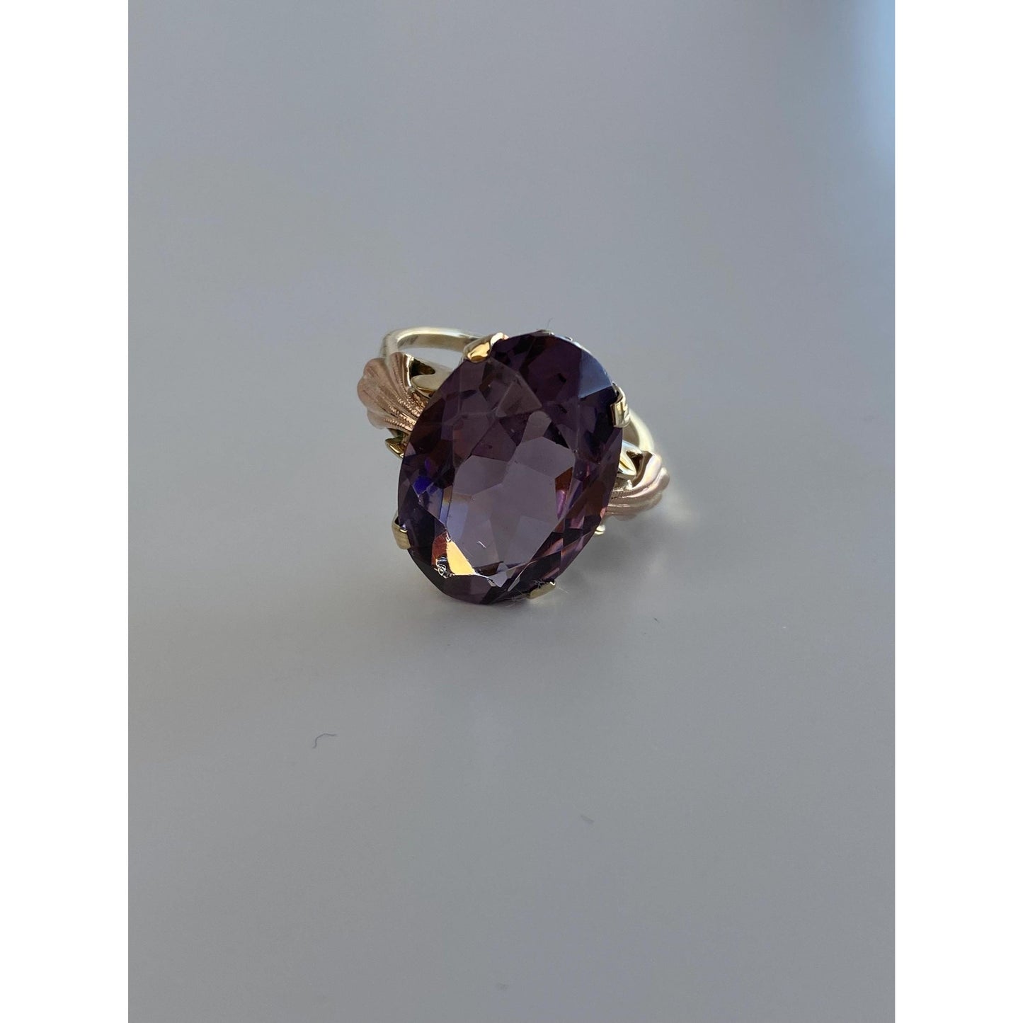 Solid 10k Yellow Gold Purple Cubic Zirconia Ring - Size 8.5