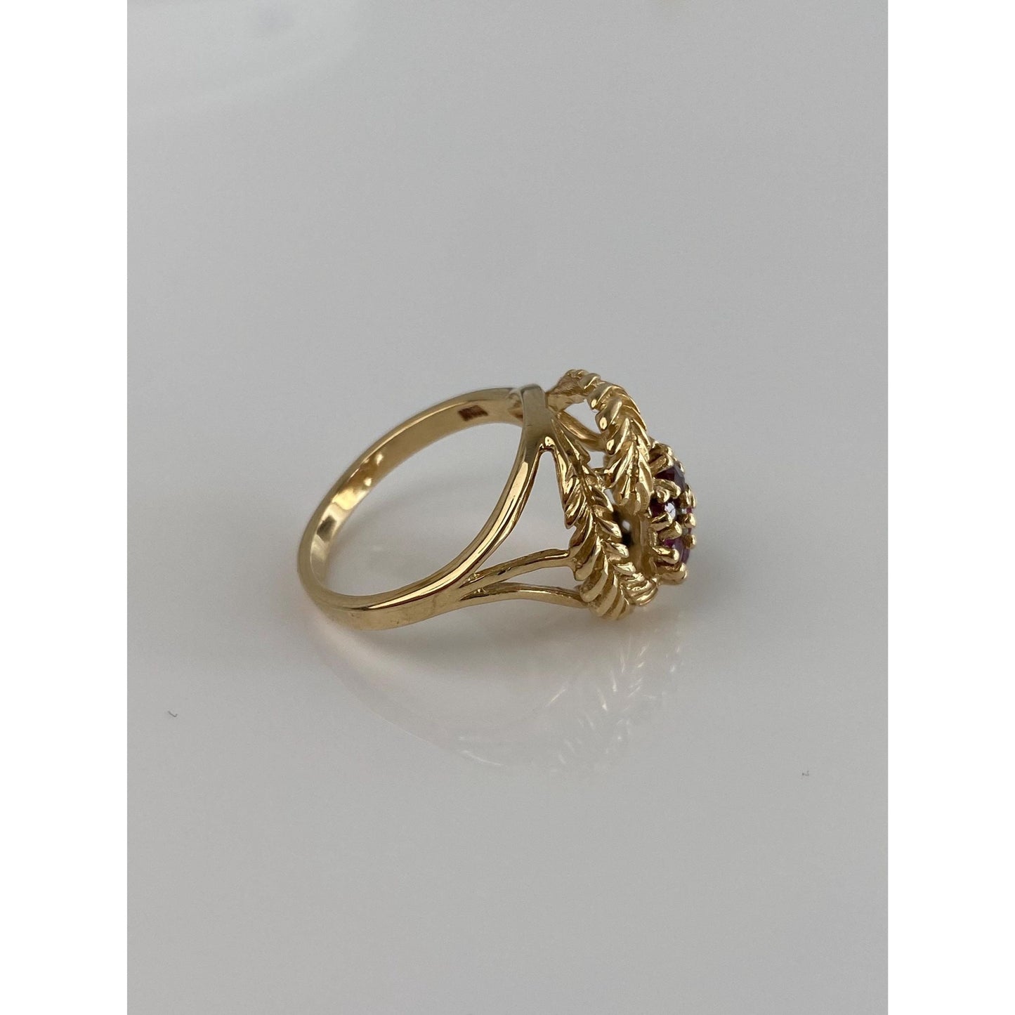 Vintage Solid 14k Yellow Gold Diamond Pink Sapphire Flower Wheat Ring - Size 5.5