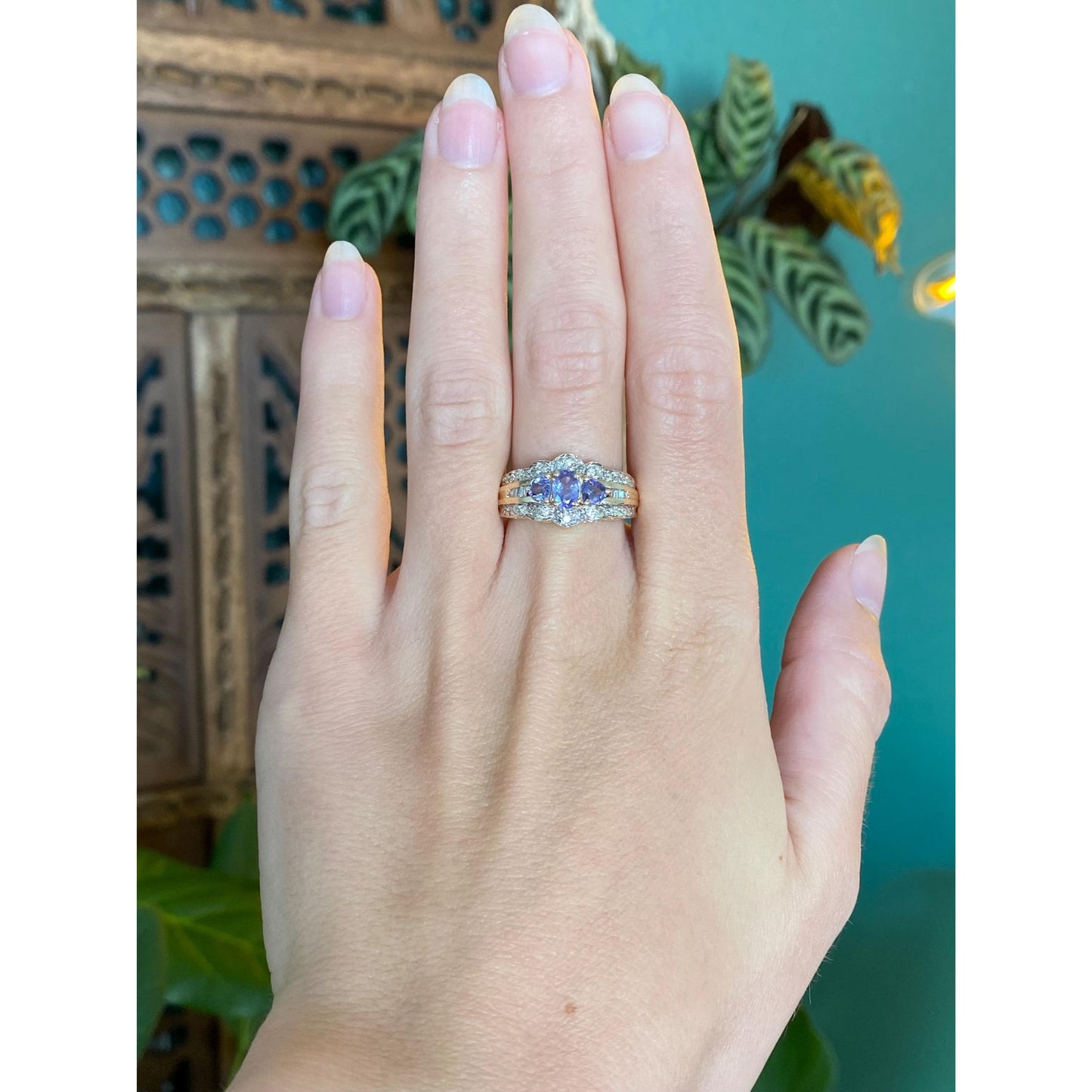 Solid 14k Yellow Gold Tanzanite Diamond Ring Band - Size 7