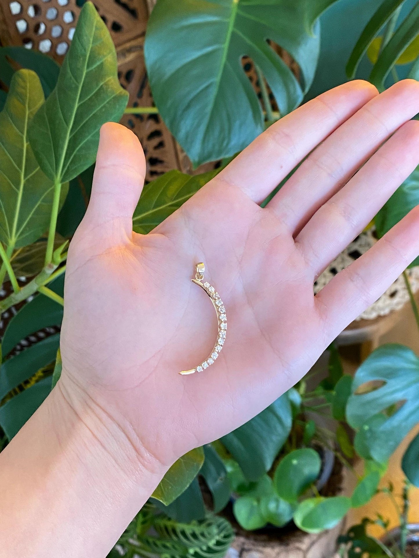 Vintage Solid 14k Yellow Gold Diamond Crescent Moon Charm