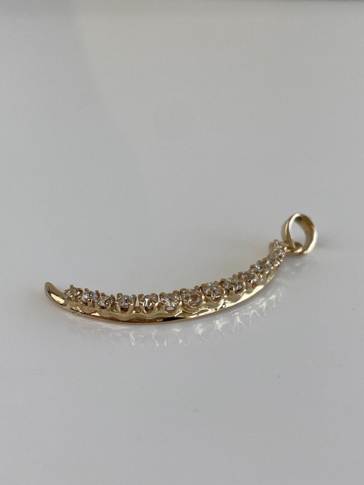 Vintage Solid 14k Yellow Gold Diamond Crescent Moon Charm
