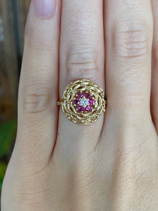 Vintage Solid 14k Yellow Gold Diamond Ruby Halo Open Texture Ring - Size 4.75