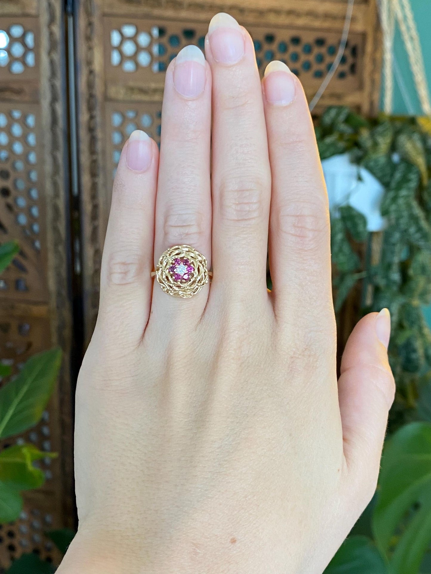 Vintage Solid 14k Yellow Gold Diamond Ruby Halo Open Texture Ring - Size 4.75