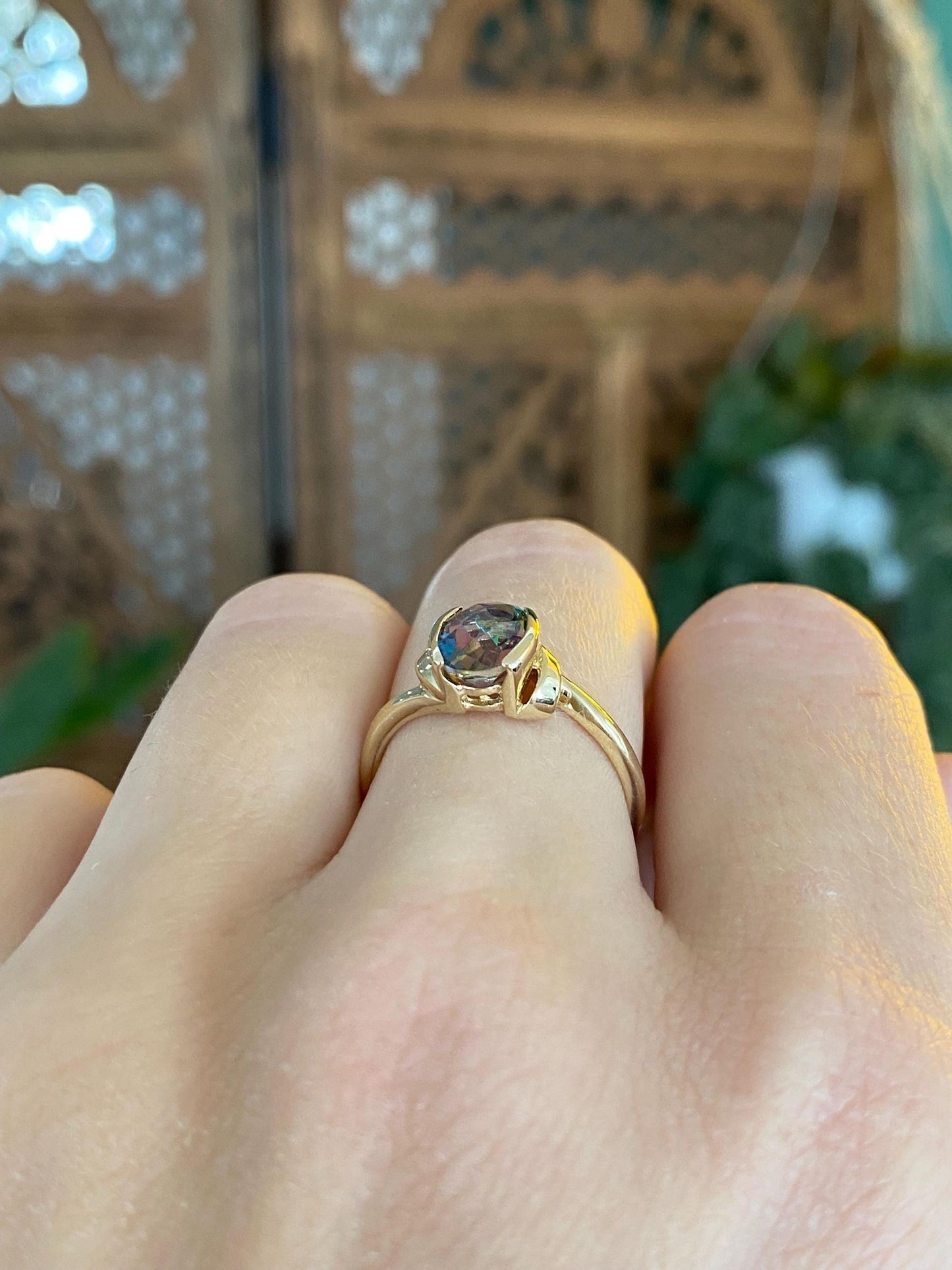 Vintage Solid 14k Yellow Gold Mystic Topaz Ring - Size 6