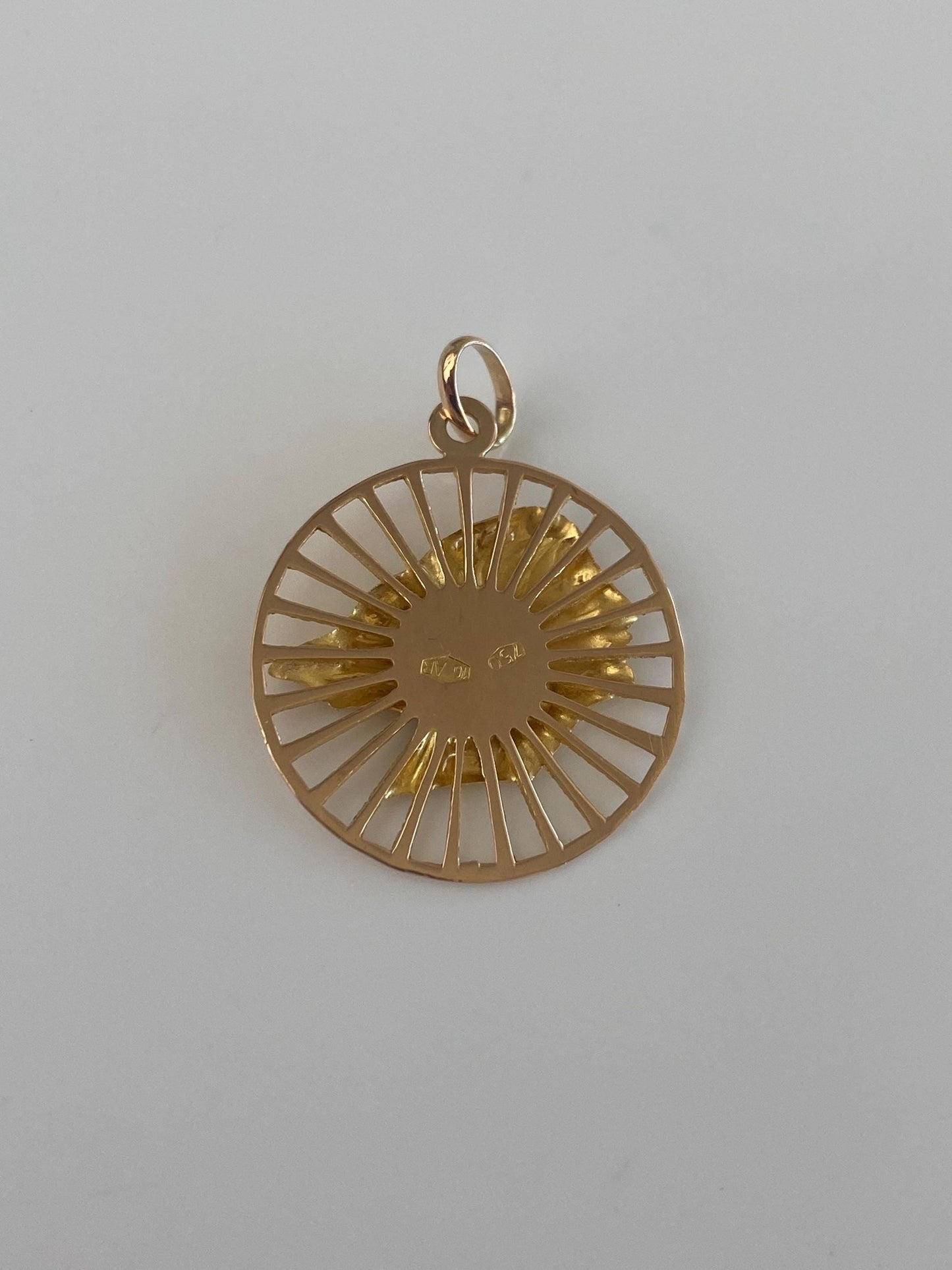 Vintage Solid 18k Yellow Gold Lady Fortuna Charm