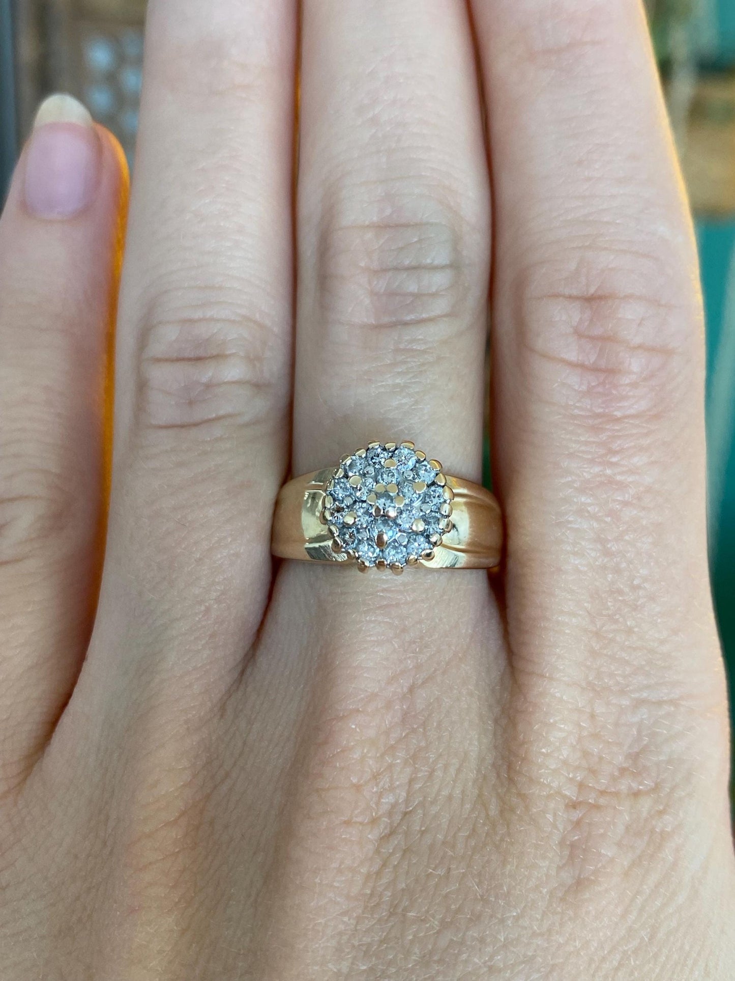 Vintage Solid 14k Yellow Gold Diamond Cluster Ring - Size 8