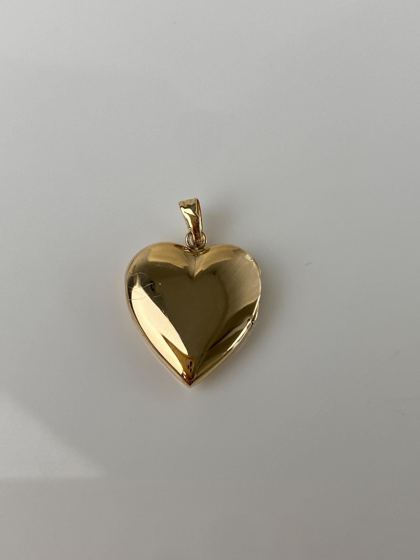 Vintage Solid 14k Yellow Gold Engraved Heart Locket Charm