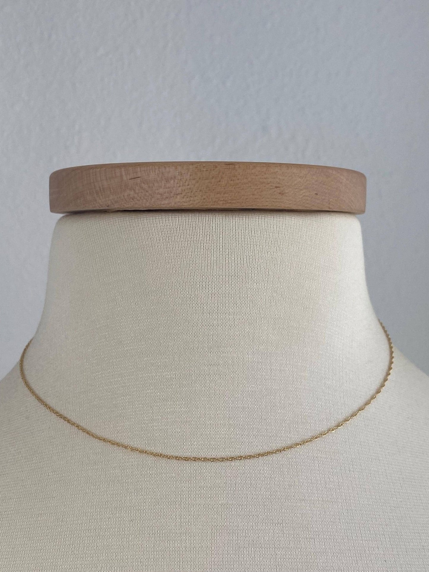 Vintage Solid 14k Yellow Gold Dainty Chain Necklace - 16 inches