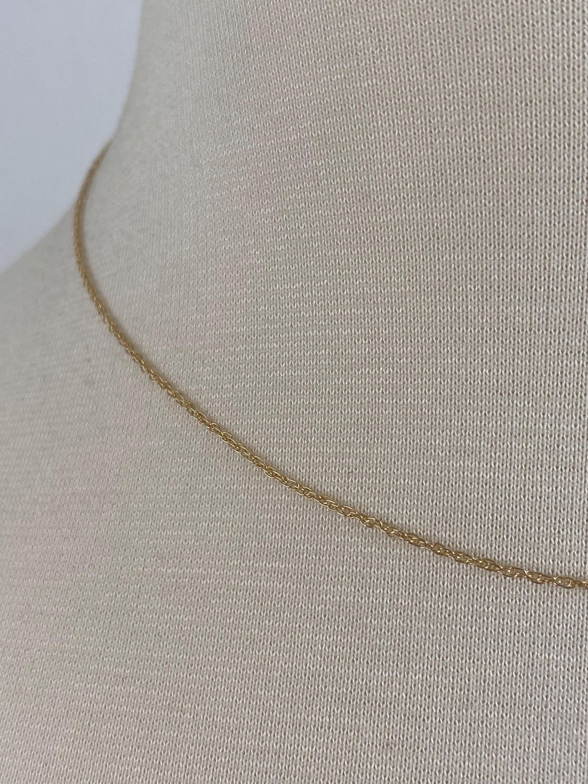 Vintage Solid 14k Yellow Gold Dainty Chain Necklace - 16 inches