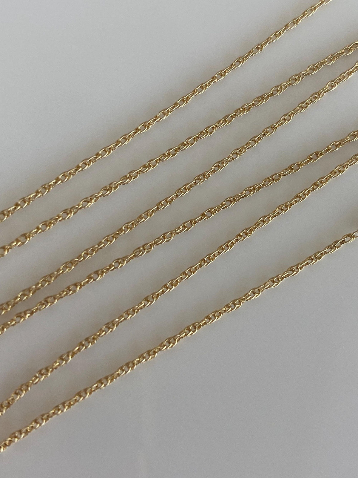 Vintage Solid 14k Yellow Gold Dainty Chain Necklace - 16 inches
