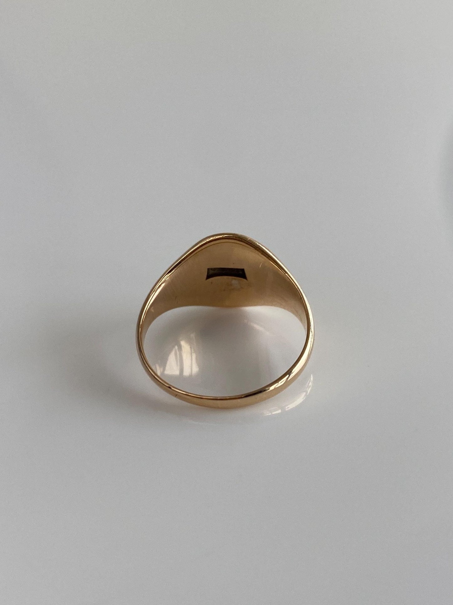 Vintage Solid 10k Yellow Gold Signet Ring - Size 4.75
