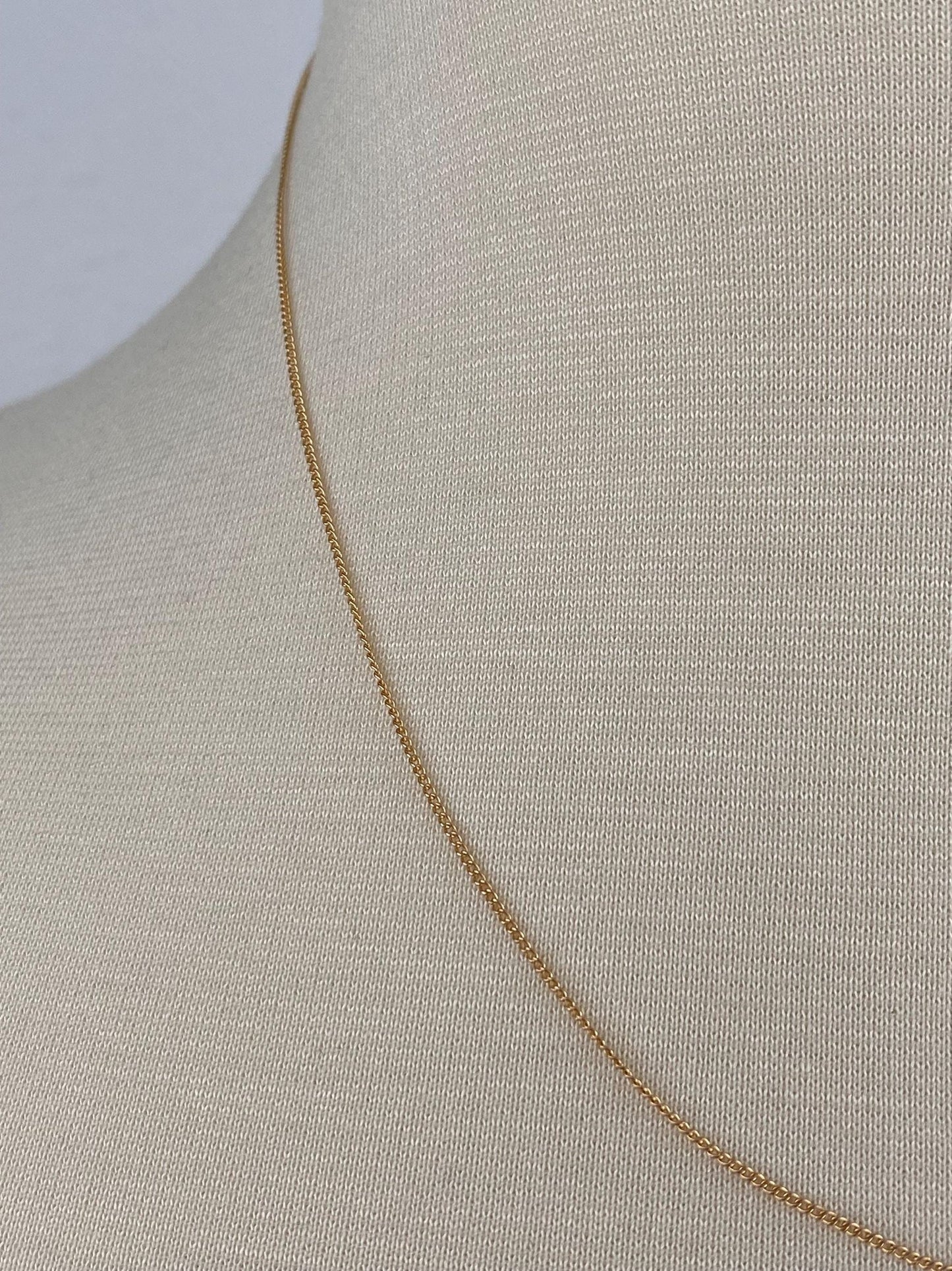 Vintage Solid 10k Yellow Gold Tight Curb Chain Necklace - 18 inches