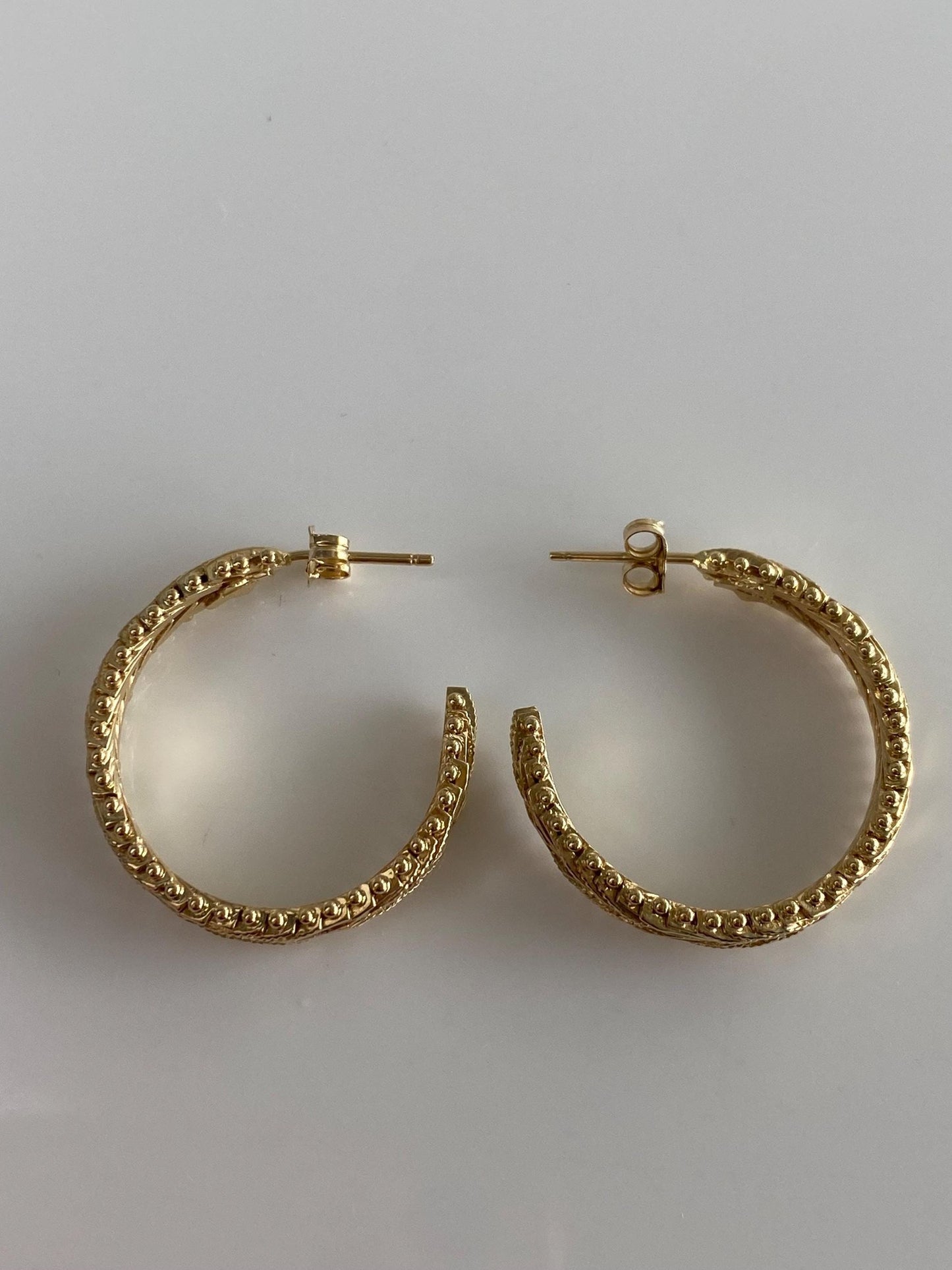 Vintage Solid 14k Yellow Gold Chain Mesh Hoop Earrings