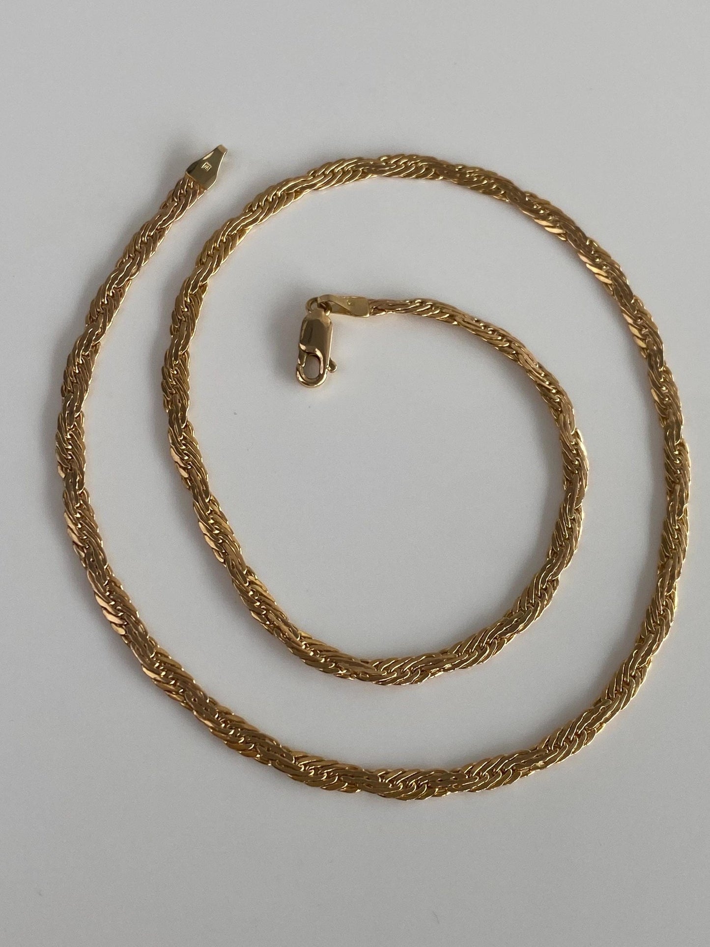 Vintage Solid 14k Yellow Gold Flat Chain Necklace - 18 inches