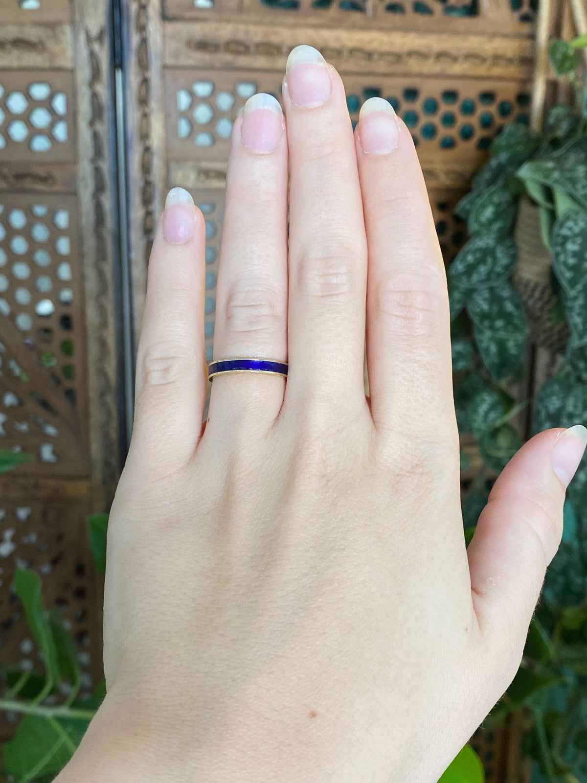 Vintage Solid 18k Yellow Gold Blue Enamel Inlay Ring Band - Size 6.5
