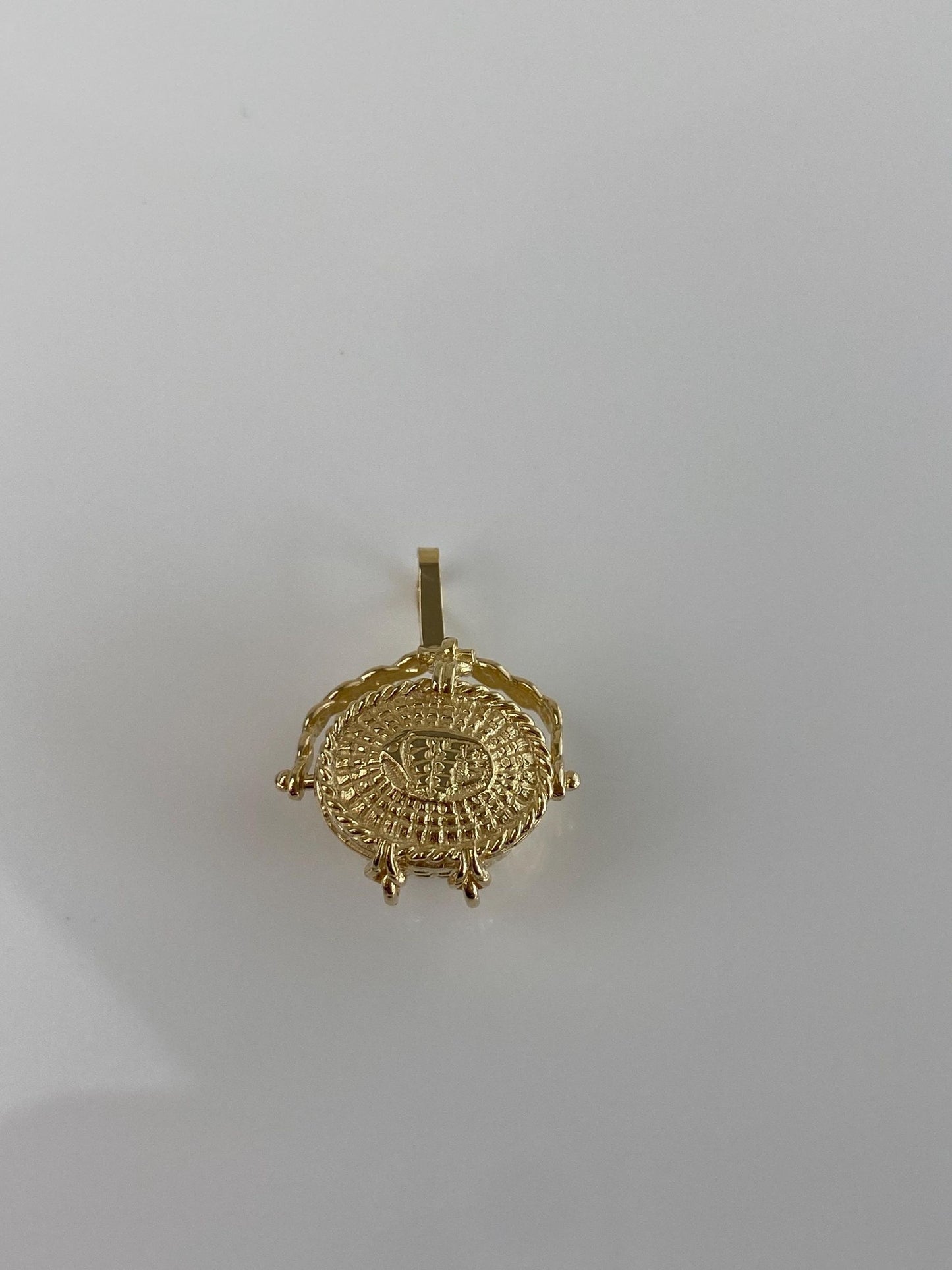 Vintage Solid 14k Yellow Gold Articulated Basket Charm