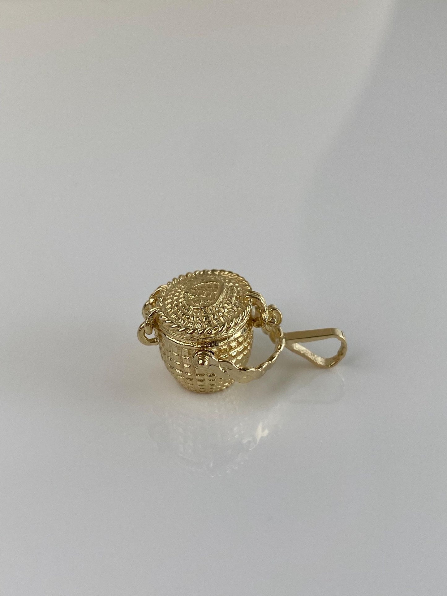 Vintage Solid 14k Yellow Gold Articulated Basket Charm