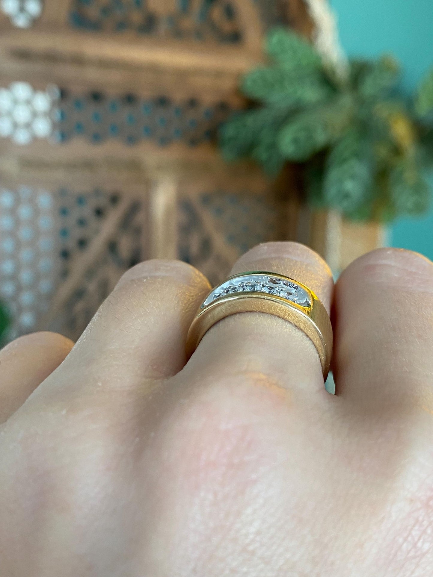 Vintage Solid 14k White & Yellow Gold Clear Cubic Zirconia Ring Band - Size 6.5