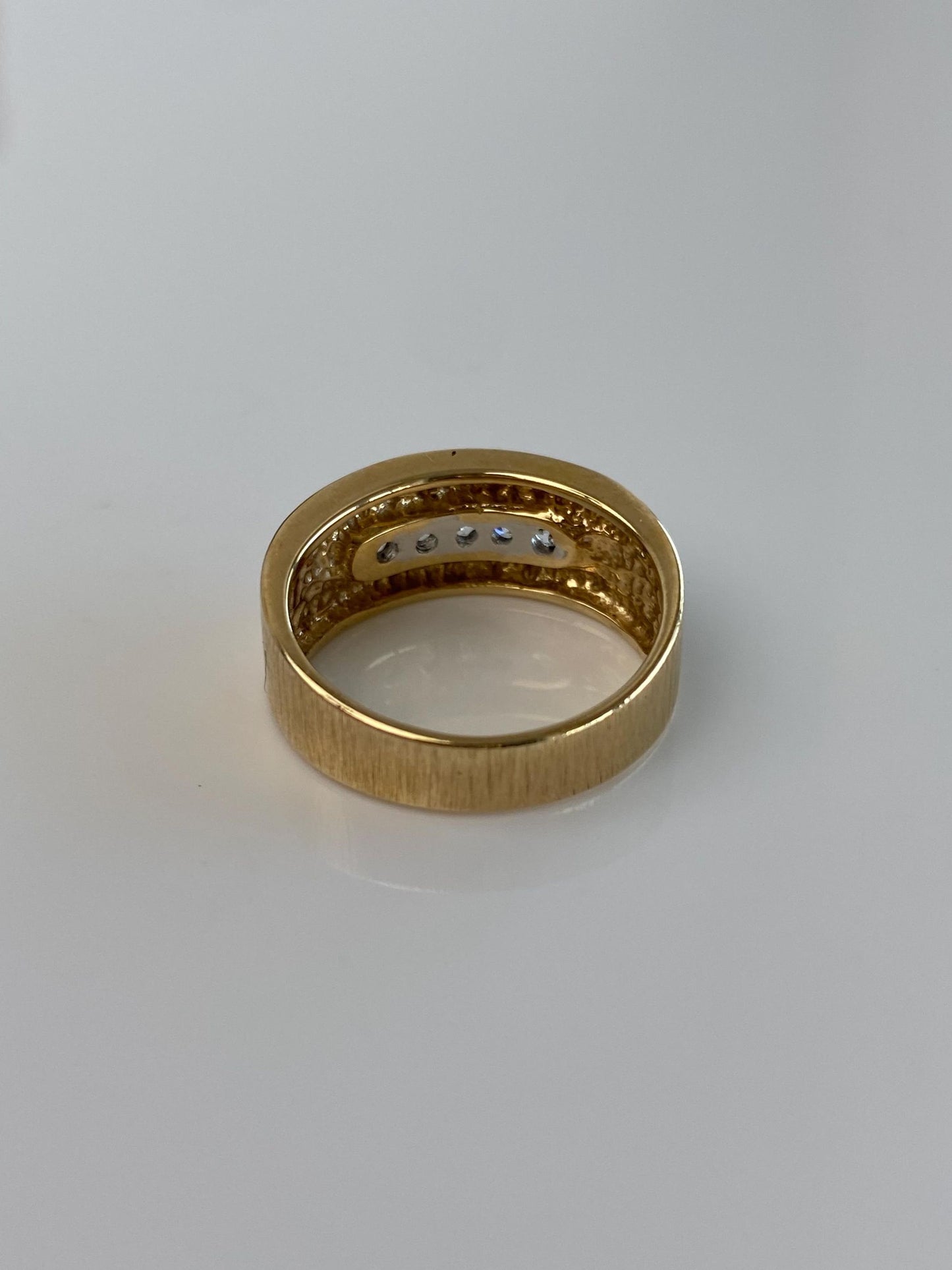 Vintage Solid 14k White & Yellow Gold Clear Cubic Zirconia Ring Band - Size 6.5