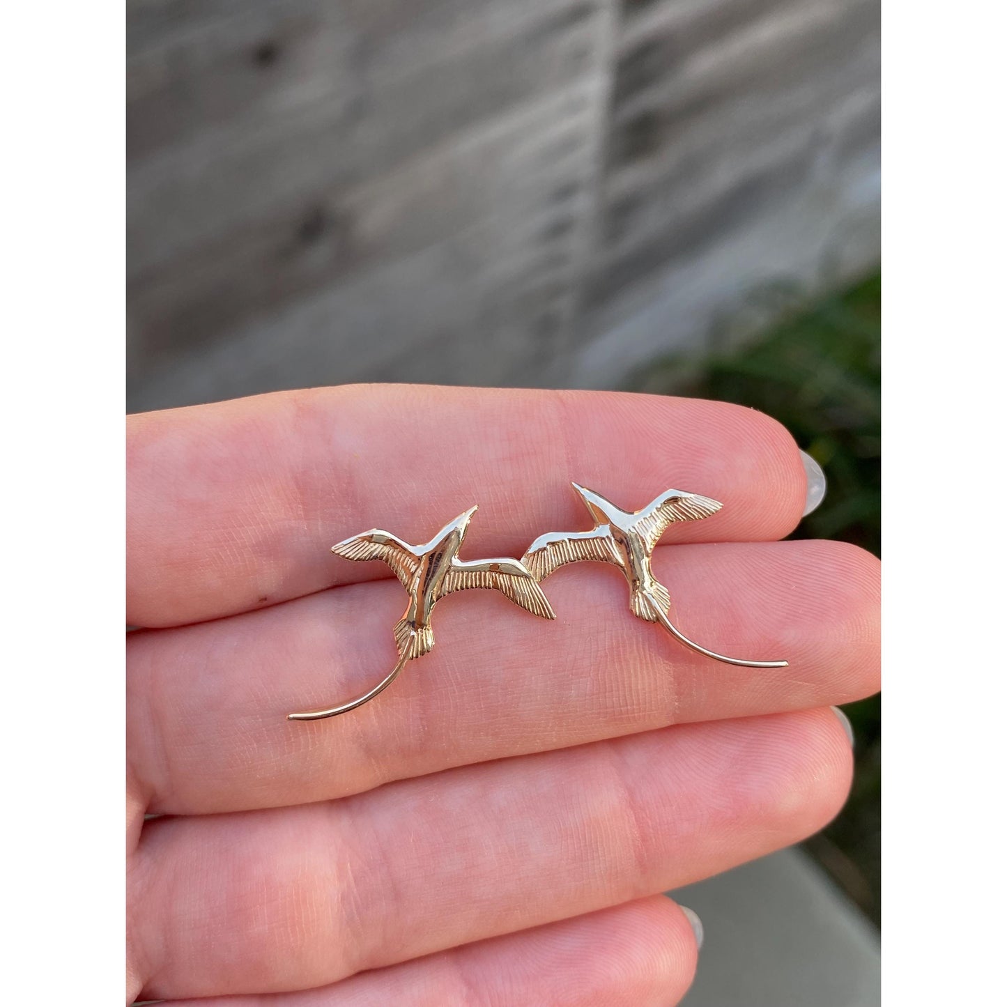 Vintage Solid 14k Yellow Gold Flying Bird Stud Earrings